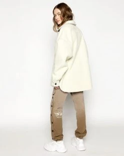 BOYS LIE Wrapped In Your Lies Sherpa Button Jacket 16 BOYS LIE Wrapped In Your Lies Sherpa Button Jacket -boy‘s lie Sales Store 4O7A8601rcopy 480x