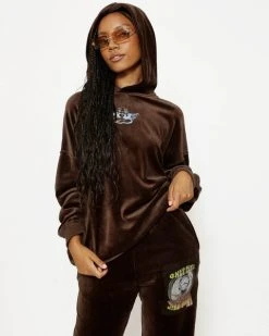 BOYS LIE Time Will Tell Velour Sweatpants 2 BOYS LIE Time Will Tell Velour Sweatpants -boy‘s lie Sales Store 4O7A9178rcopy 480x