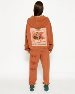 BOYS LIE Turn The Tables Rust Hoodie 15 BOYS LIE Turn The Tables Rust Hoodie -boy‘s lie Sales Store 4O7A9276r2 480x