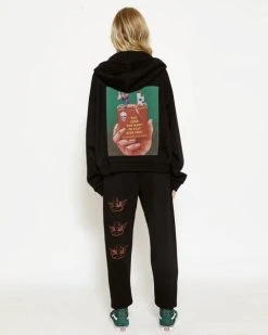 BOYS LIE Twin Flame Sweatpants 14 BOYS LIE Twin Flame Sweatpants -boy‘s lie Sales Store 4O7A9702rcopy 046403de 8e6d 44c6 9b03 536e4bd1b7b7 480x