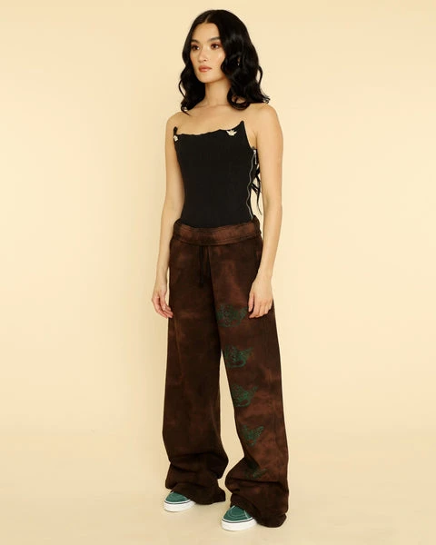 Wonderful Day To Dump Them Sweatpants BOYS LIE Wonderful Day To Dump Them Sweatpants -boy‘s lie Sales Store boys lie dump him sweats model