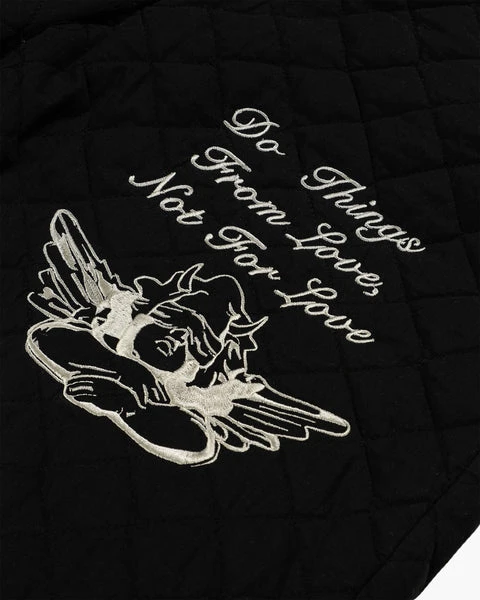 For Love Quilt Pants BOYS LIE For Love Quilt Pants -boy‘s lie Sales Store boys lie quilted sweatpants black closeup